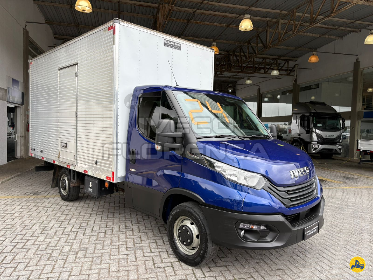 CAMINHAO IVECO DAILY 35-160 Carga Seca Toco 4x2 Florença Caminhões - Iveco SAO JOSE DOS PINHAIS PARANÁ PR